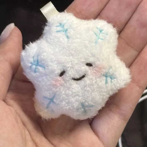 冬季雪花毛绒可爱钥匙扣