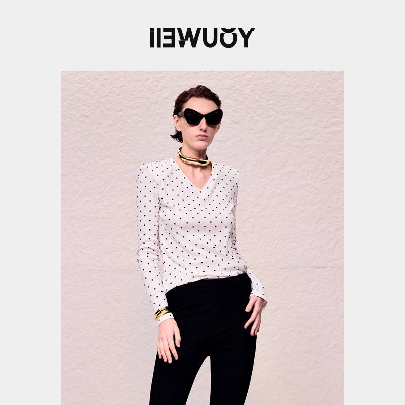 有尾女装波点针织v领甜美长袖T恤