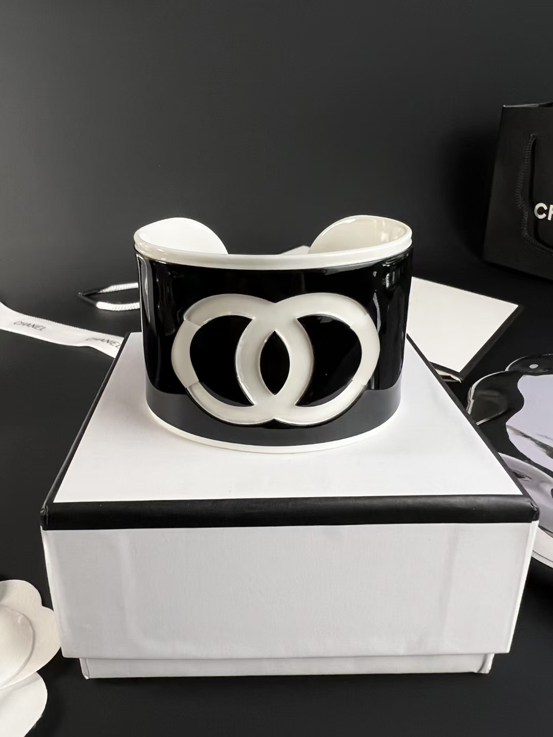 thumbnail for 24S new wide version of acrylic bracelet, black and white European and American fan enamel open hand decoration, Hong Kong style fashion high-end accessories