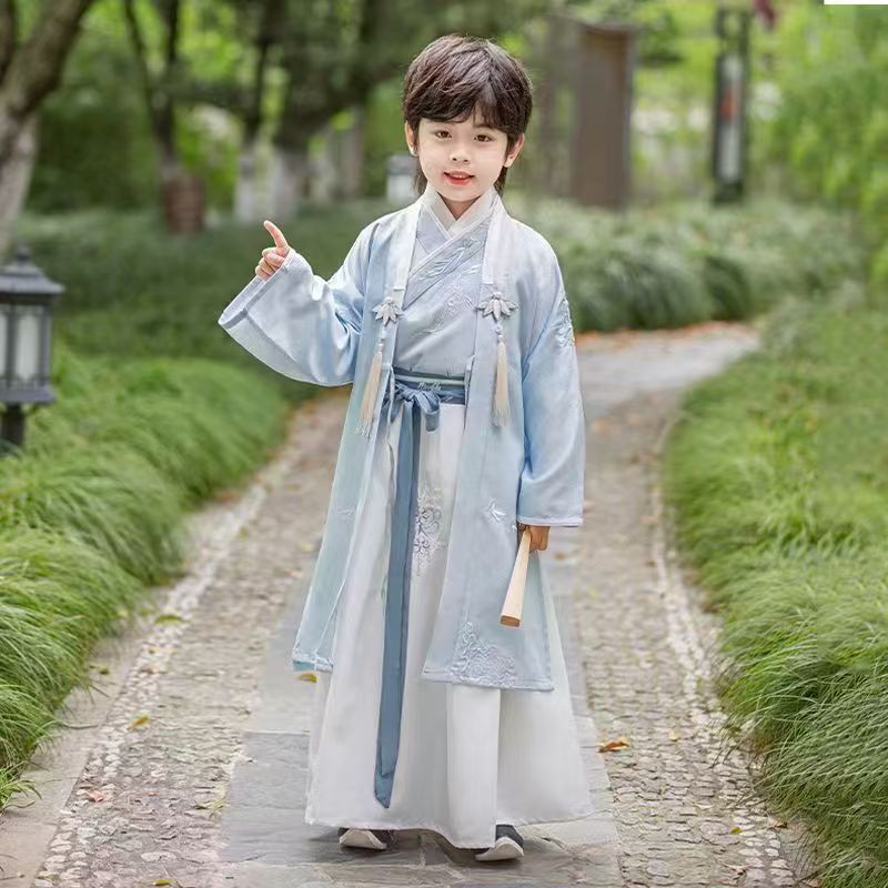 春秋款中国风男童唐装演出服