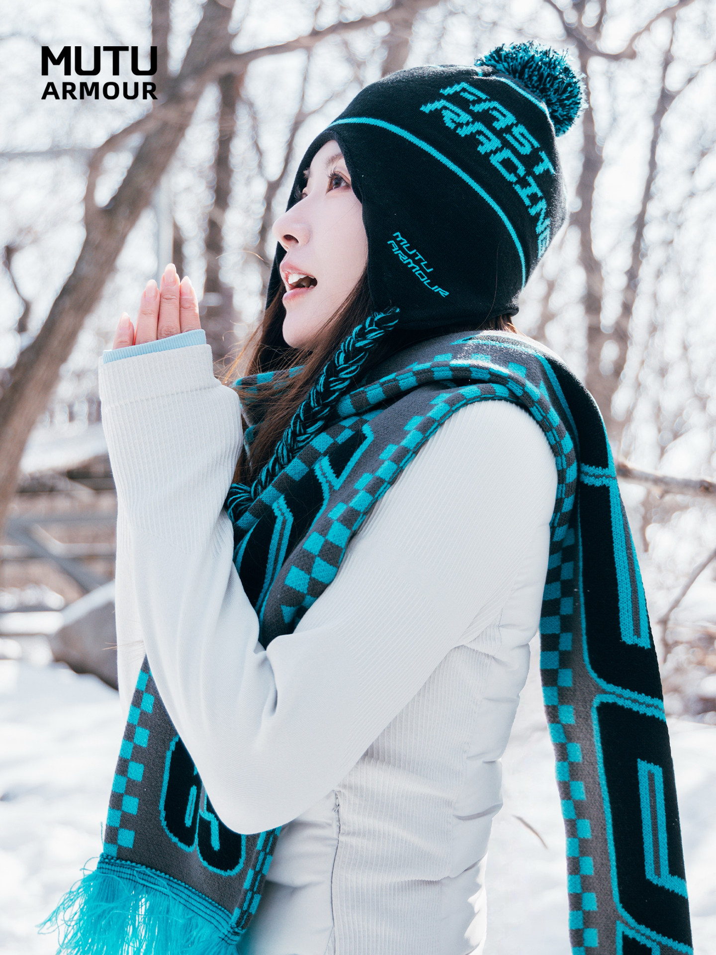 MUTU Meiben Racing Series Ski Accessories Set Scarf Knit Beanie Ski Socks Outdoor Warm Set