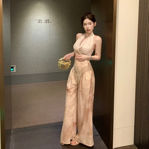 新中式套装女2024夏季新款设计感无袖挂脖吊带上衣阔腿裤拖地长裤