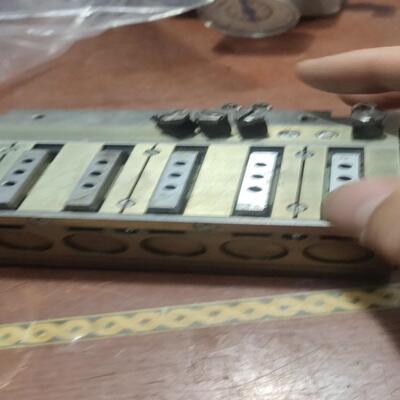 （设备配件）美国ROBOHAND 六位平行滑道气缸