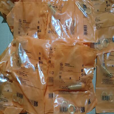 德国IFM/易福门电感式接近开关IGS233