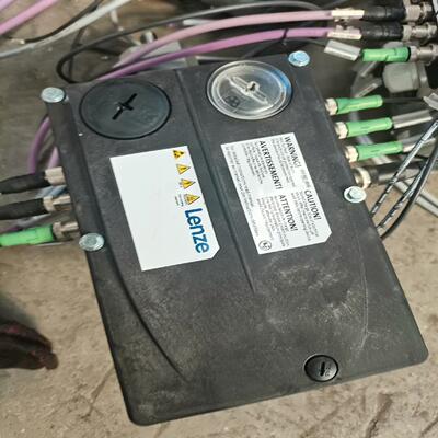 （设备配件）伦茨变频器E84DGDVB37142PS 0.37KW带电机