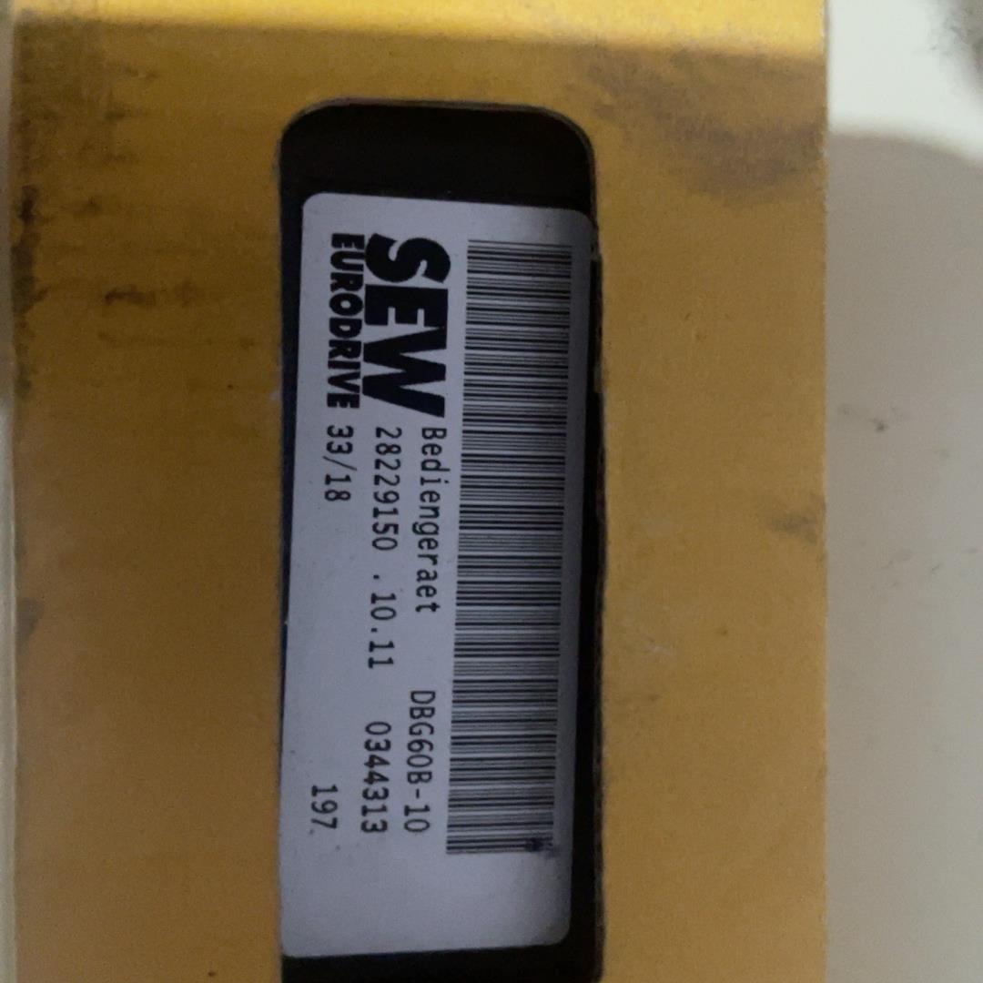 SEW赛威MDX61B变频器操作面板 DBG60B-10/2