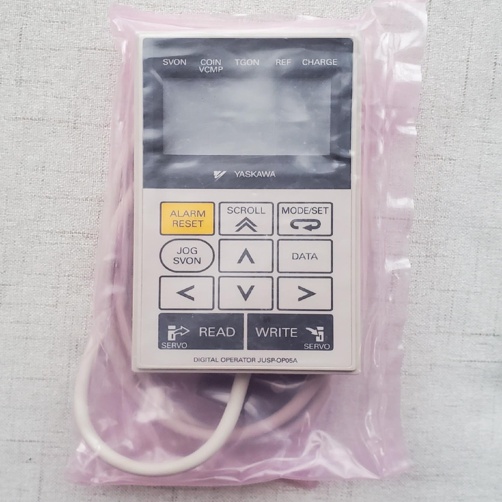 全新JUSP-OP05A-1-E 安川手操器 示教器 控制面