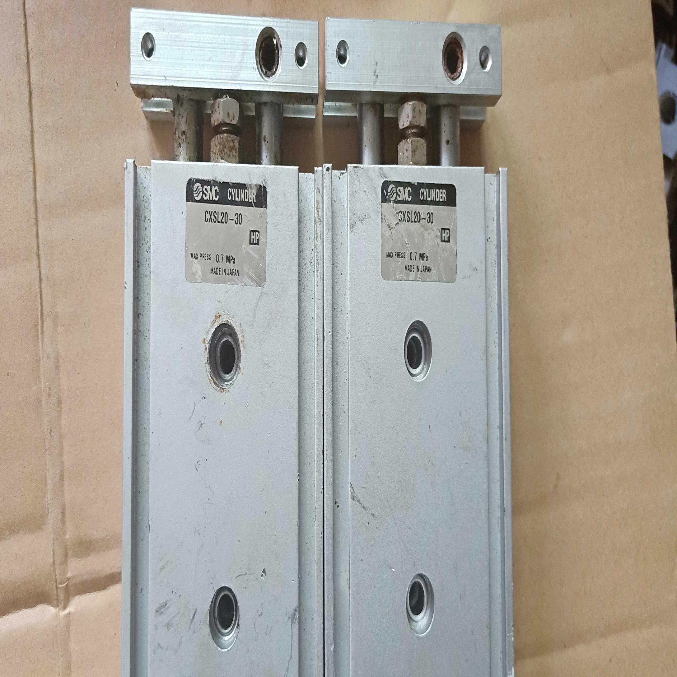 双杆气缸CXSL20-30议价