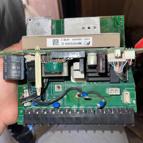 [德峰]-安川驱动器3KWSGDV 002CC200AAA下来拆机-