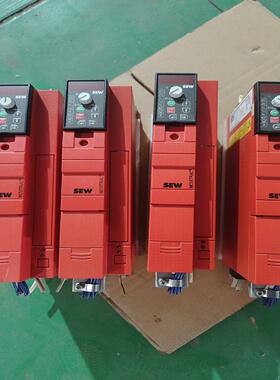 SEW变频器MC07B0030-5A3-4-00，拍摄