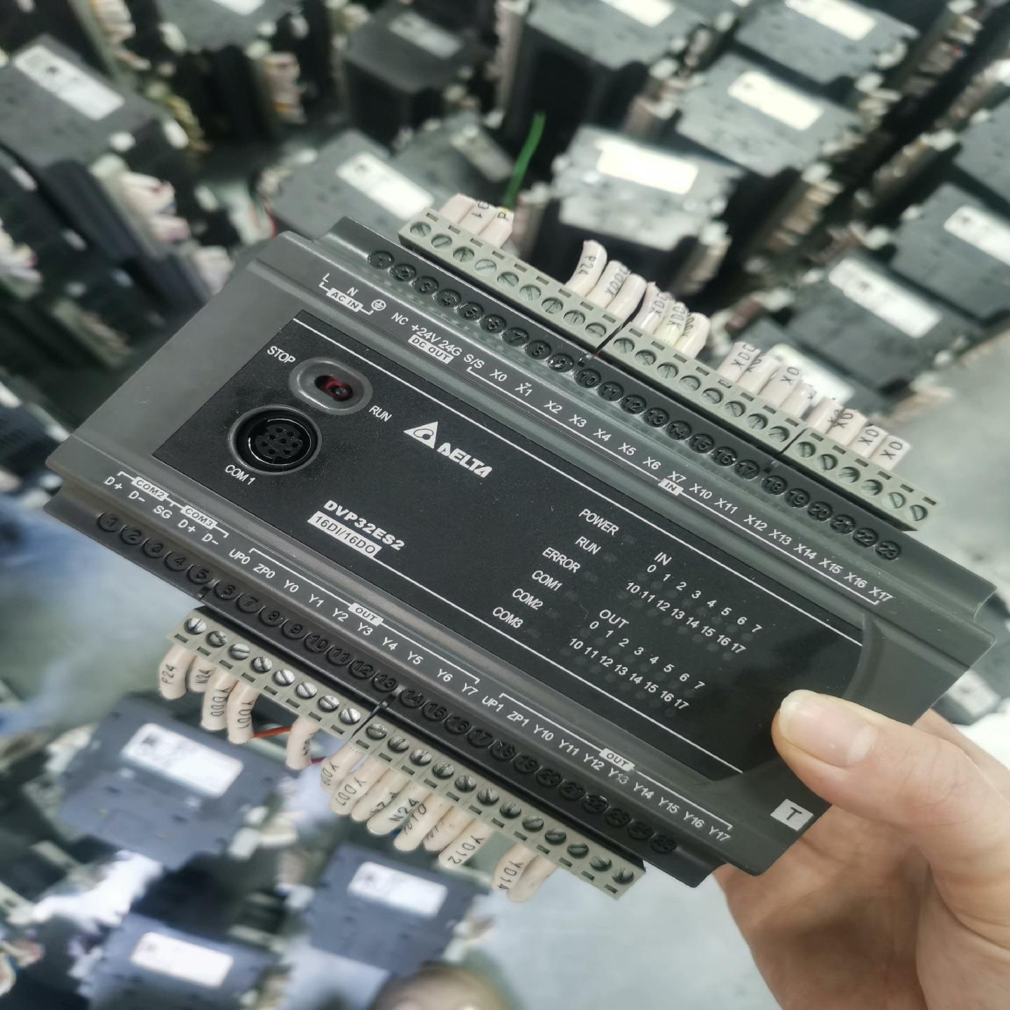 台达PLC主机DVP32ES200T，原装，，实