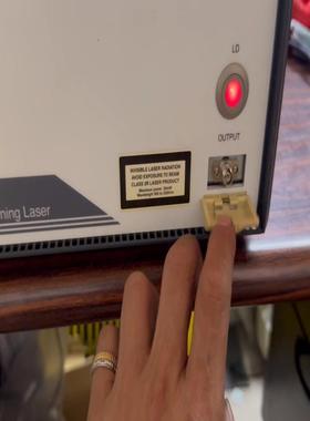 [德峰]Santec.圣德科 HSL-200可调谐激光器、開機通電如