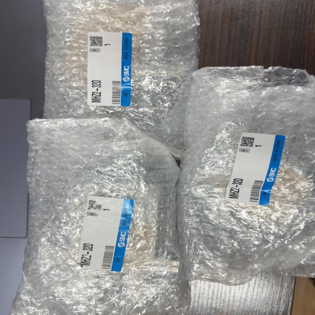 全新原装气爪MHZ2-32D正品 实物拍摄  正品 单价71