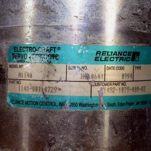 RELIANCE ELECTRIC伺服电机型号M1140实物