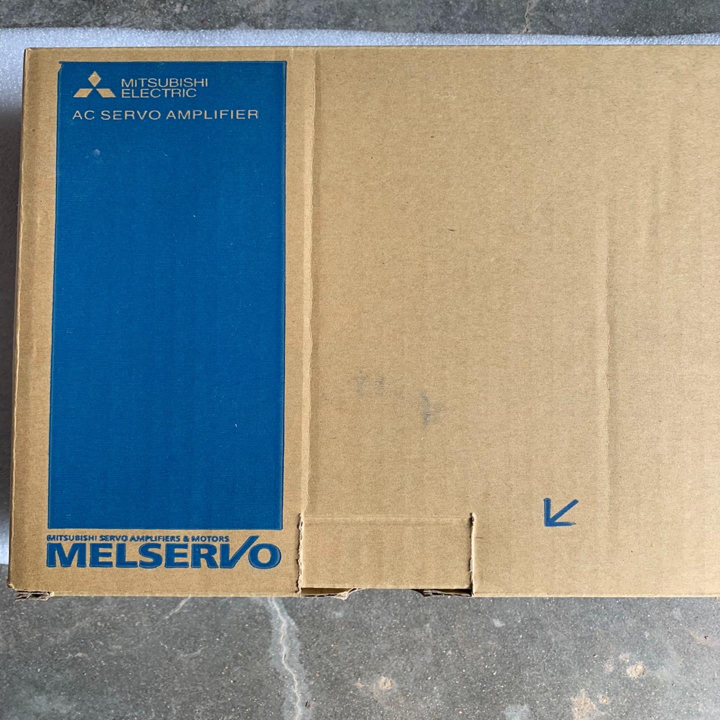 MR-J4-20A伺服驱动器，全新2台，单台22