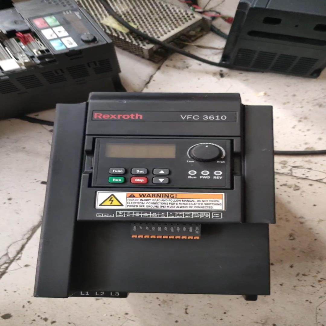 （设备配件）力士乐VFC3610-5.5KW变频器一台，成色自定义，缺风