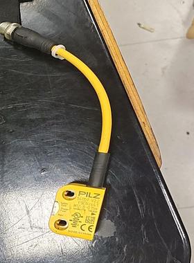 [德峰]PILZ接近开关 54159，九成新。