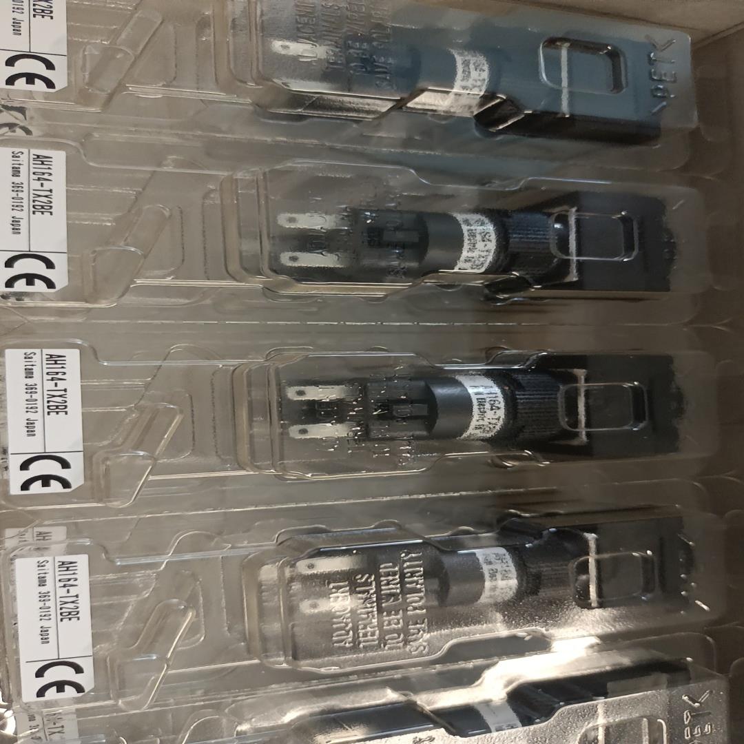 #电子器件 FUji富士AH164一TX2BE报警器，