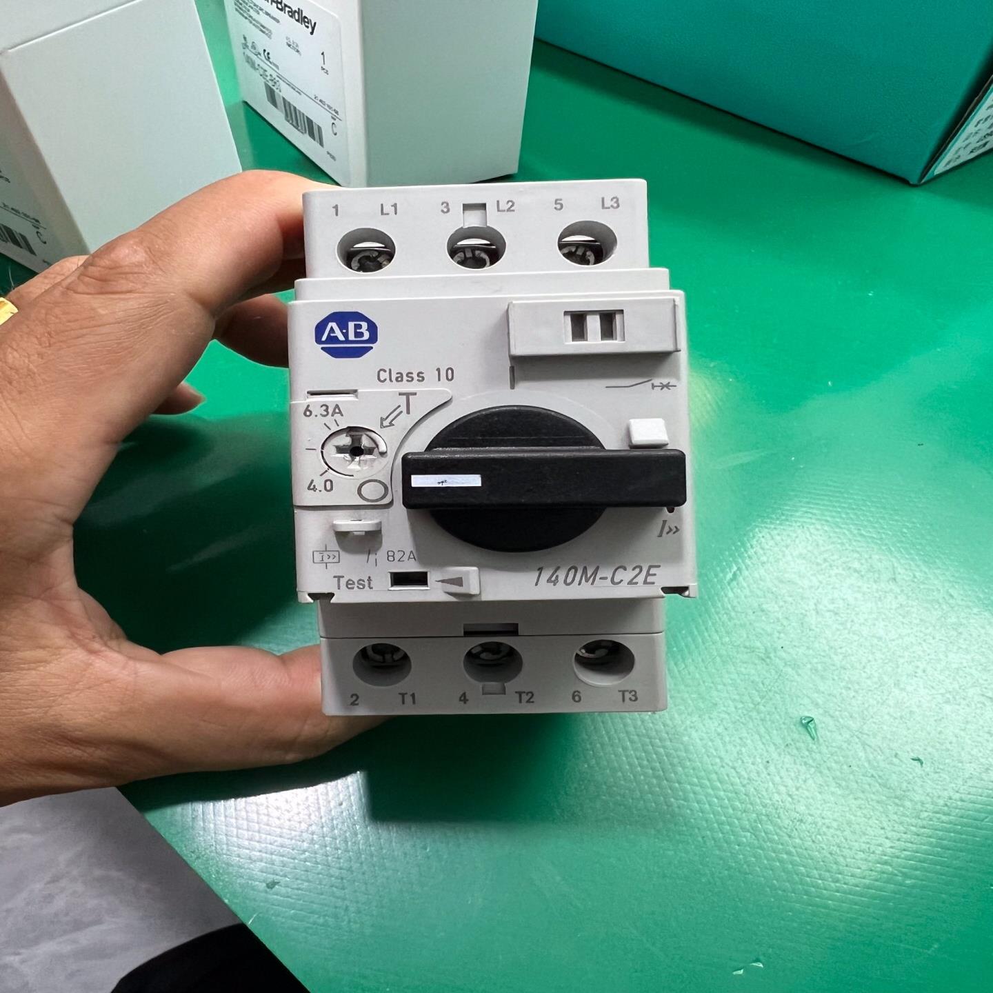 AB 罗克韦尔140M-C2E-B16 140M-C2E-B