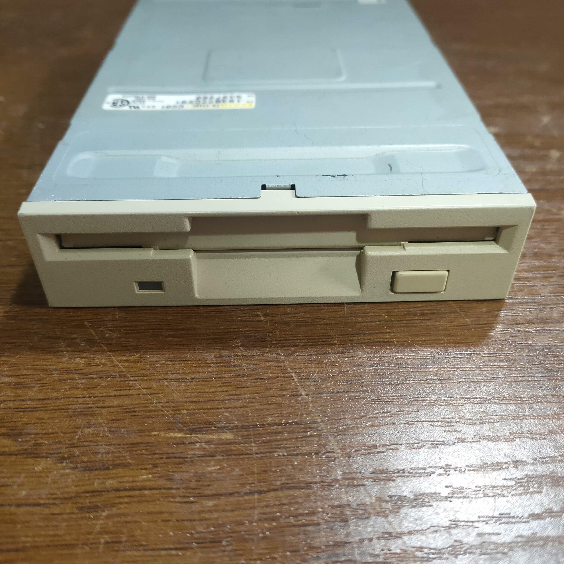 TEAC FD-235HF C291-U5 软盘驱动器 1.