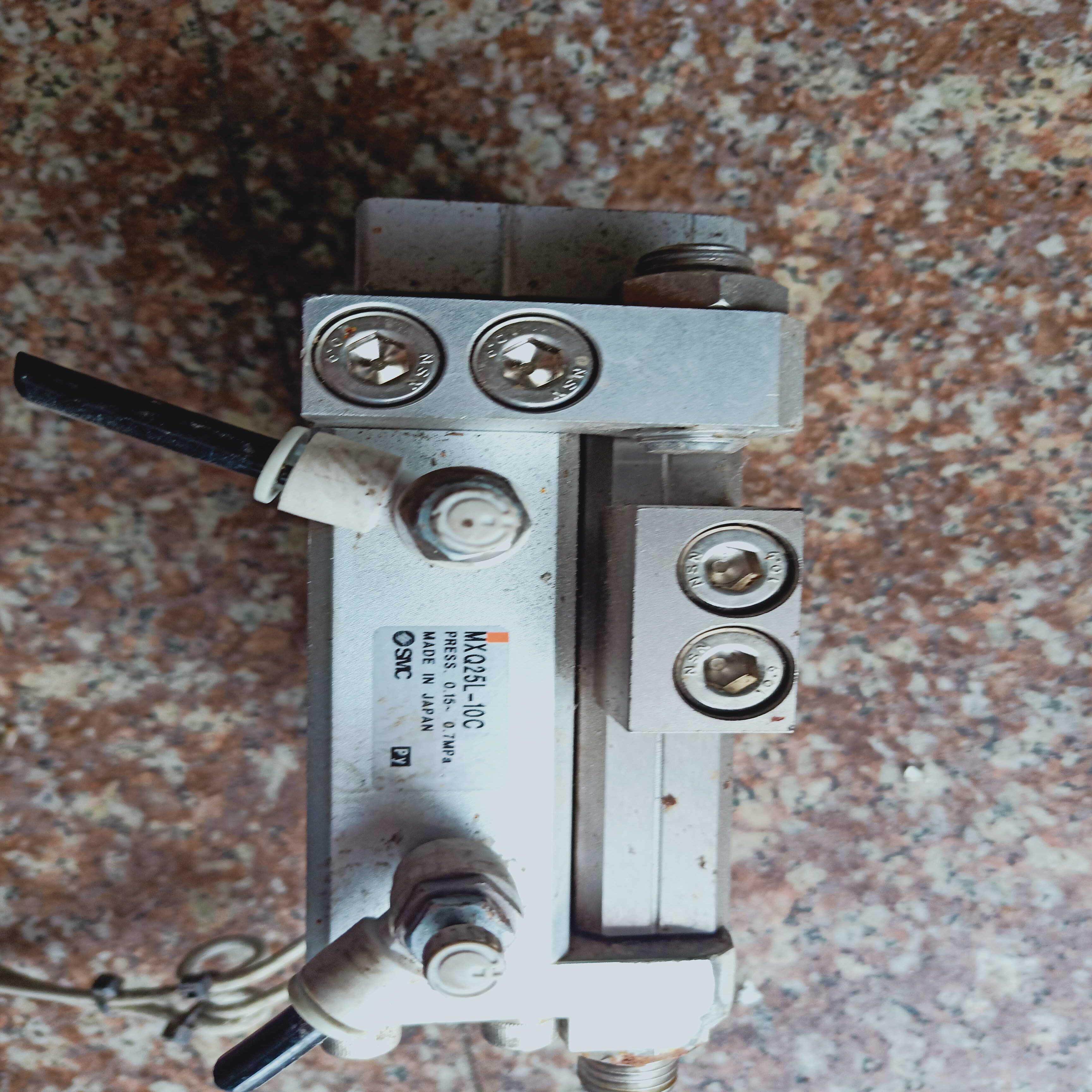 滑台气缸MXQ25L-10A，AS，B，BS，C，CS议价