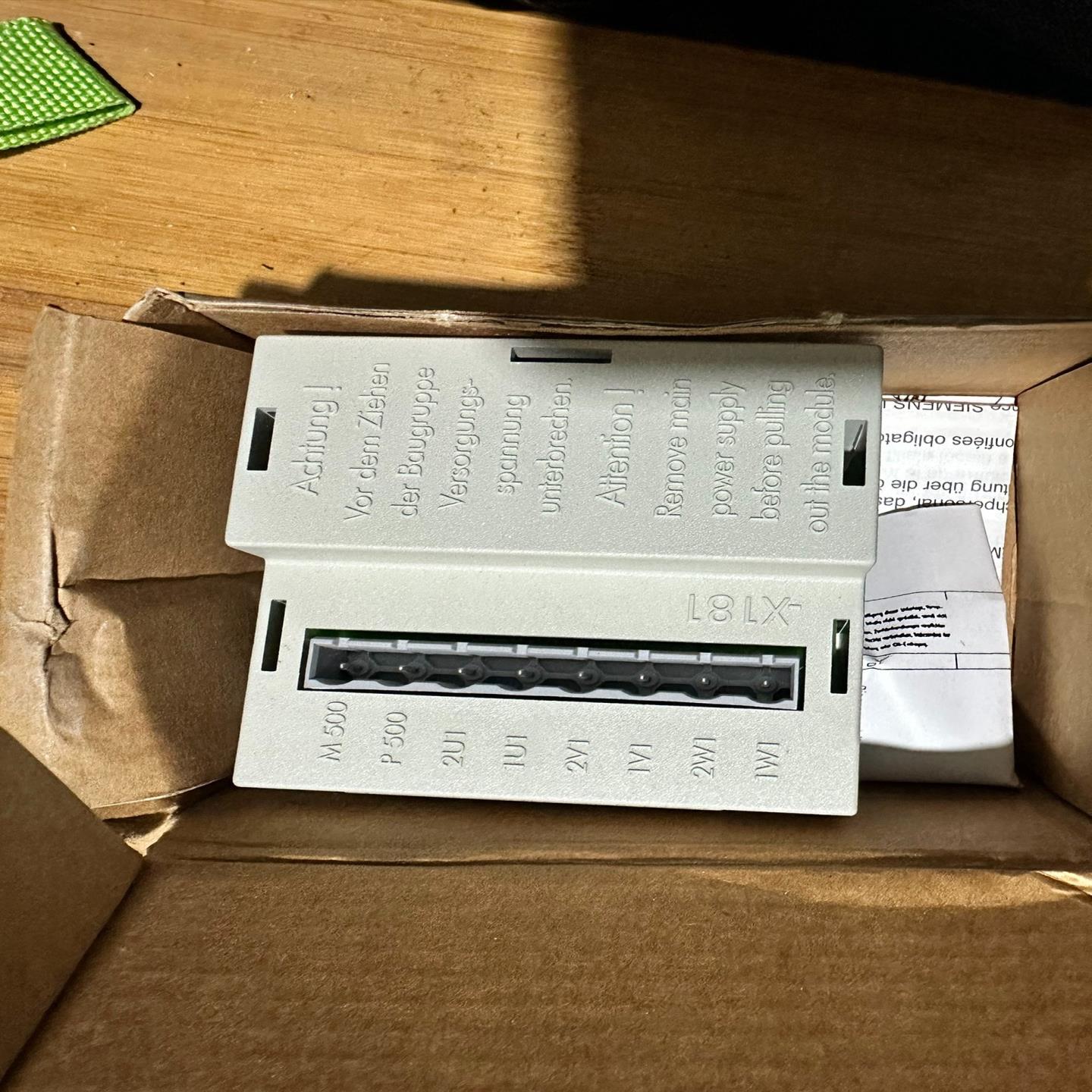 （设备配件）西门子6SN1111-0AB00-0AA0，包装有点破