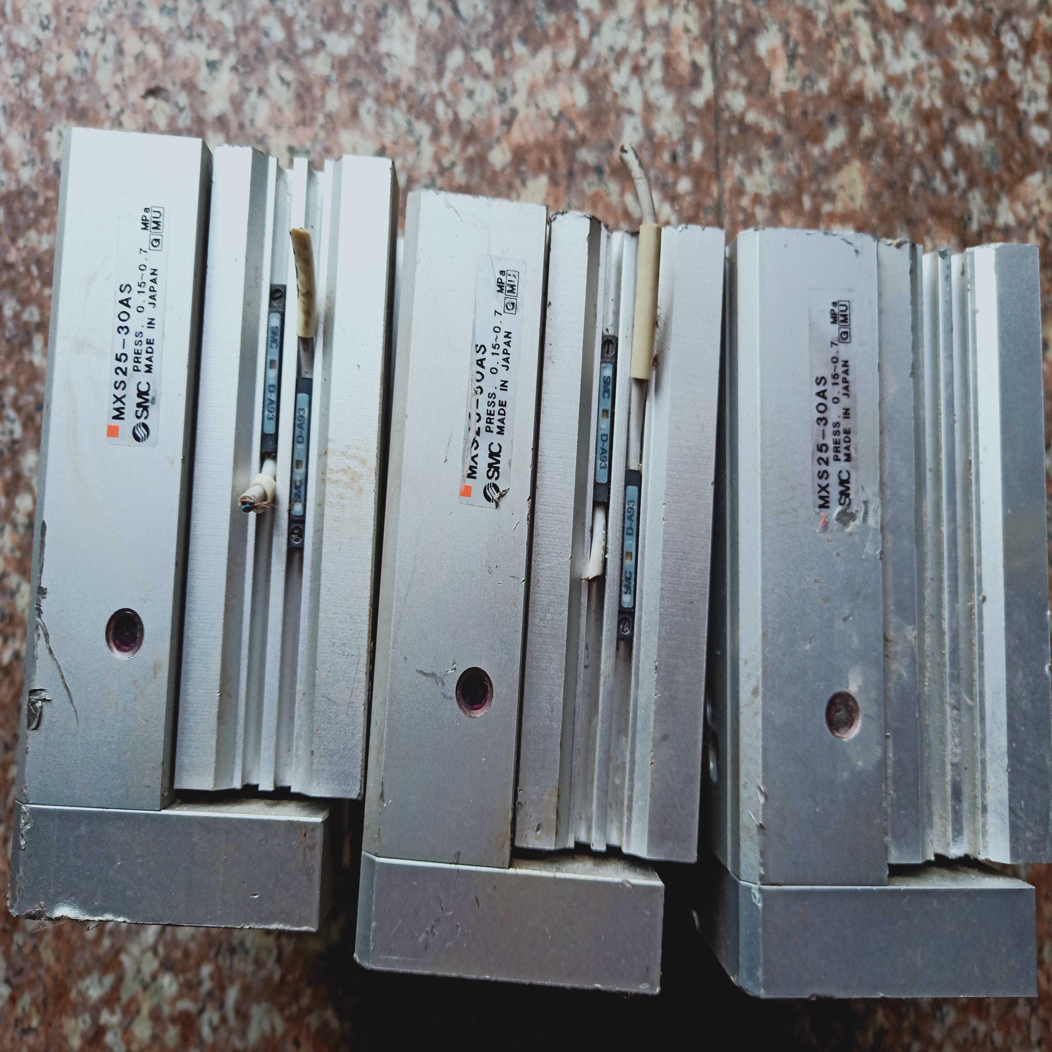 滑台气缸MXS25-30AS，BS，CS议价