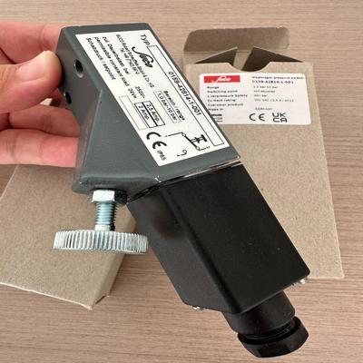 （议价）CO压力开关0159-42814-1-001现货