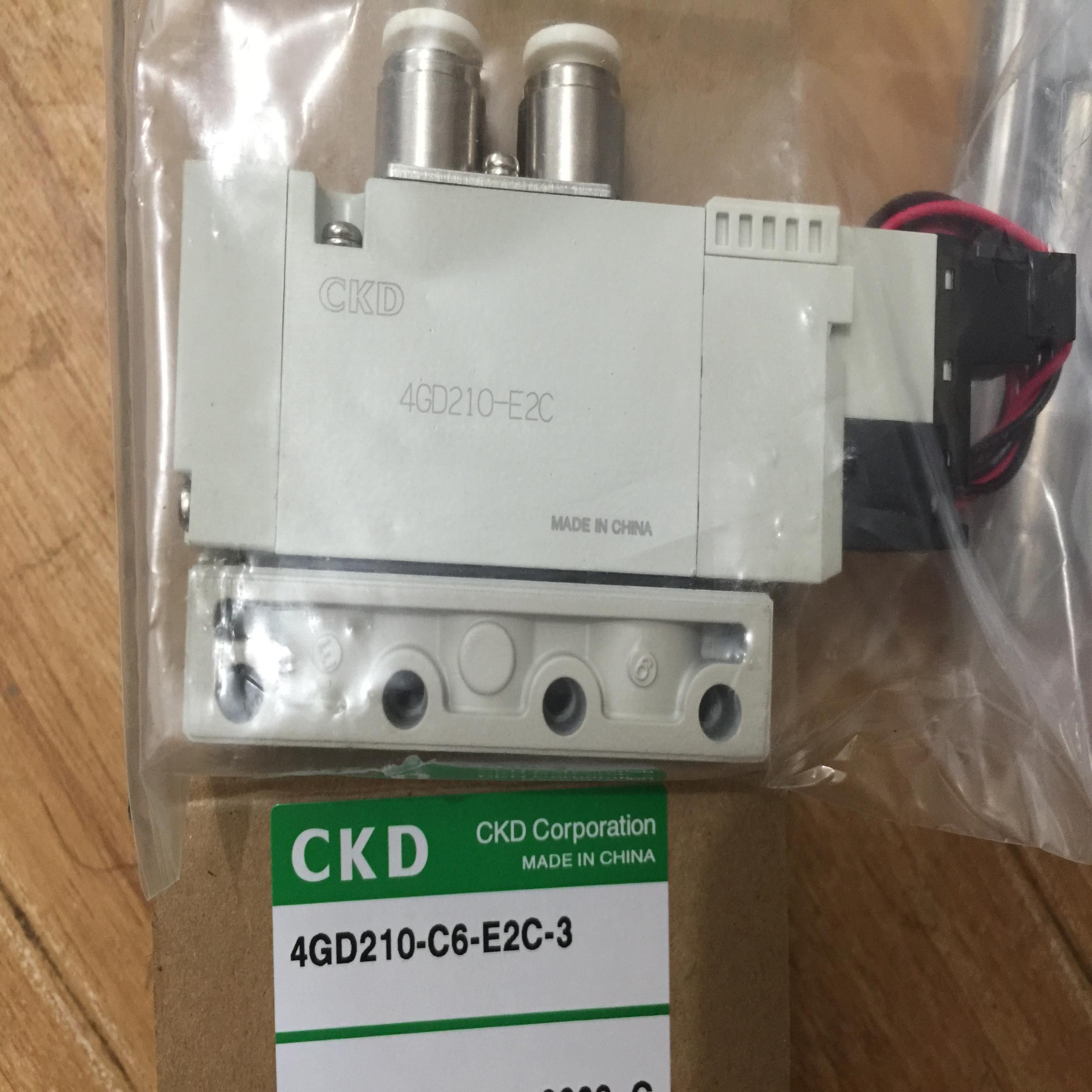 喜开理CKD电磁阀4GD210-C6-E2C-3 DC24V 4GD210-C8-E2C-3议价