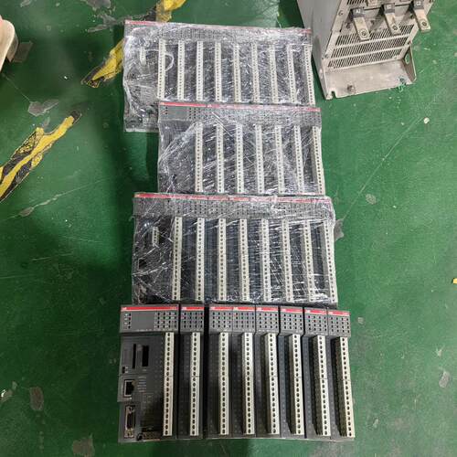 PLC PM554、DX561 AX561 DO56