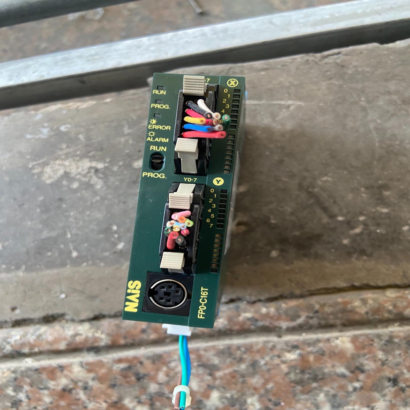 FP0-C16T 需要的联系 本