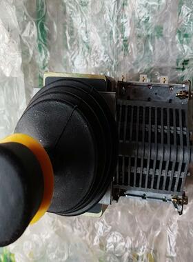 十字主令XKM-B121350. 4支