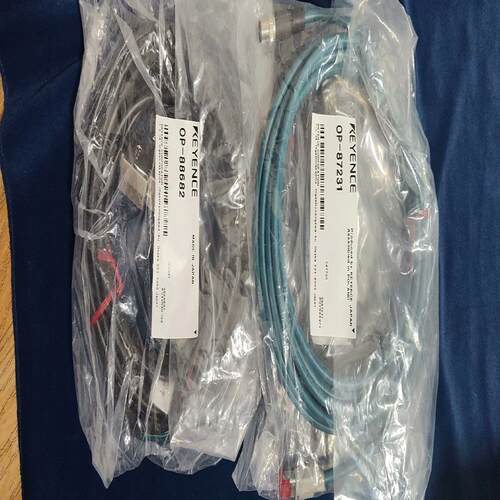 基恩士OP-88682   OP-87231连接线，全新原