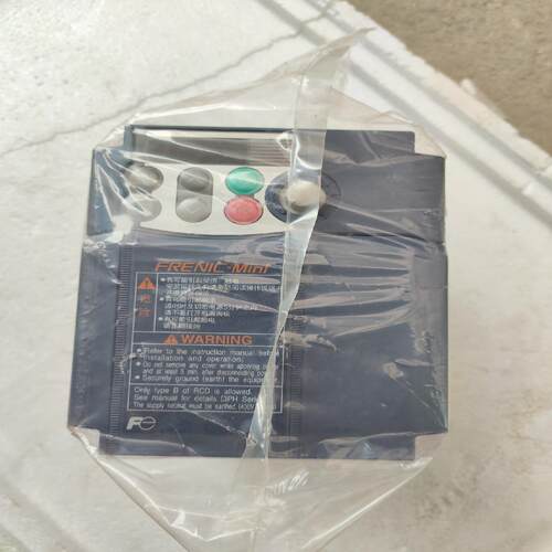 变频器FRNO.75C1S-4C，议价