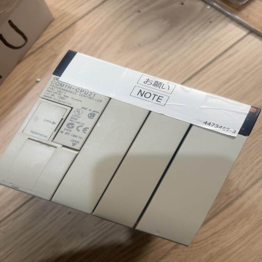 PLC CPM1H-CPU21   全新未使用 成