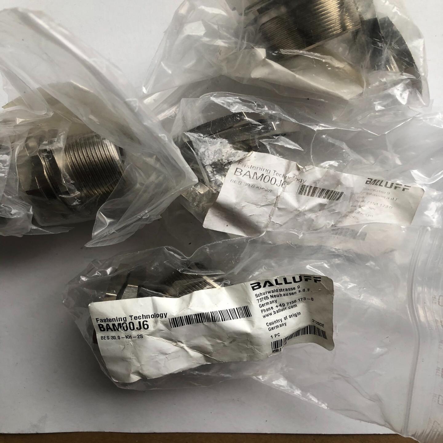 /BAM00J6接近开关夹紧架BES30,0-KH-2S实物