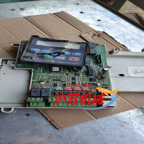AB变频器主板2945401706,的时候碰掉了主板上的