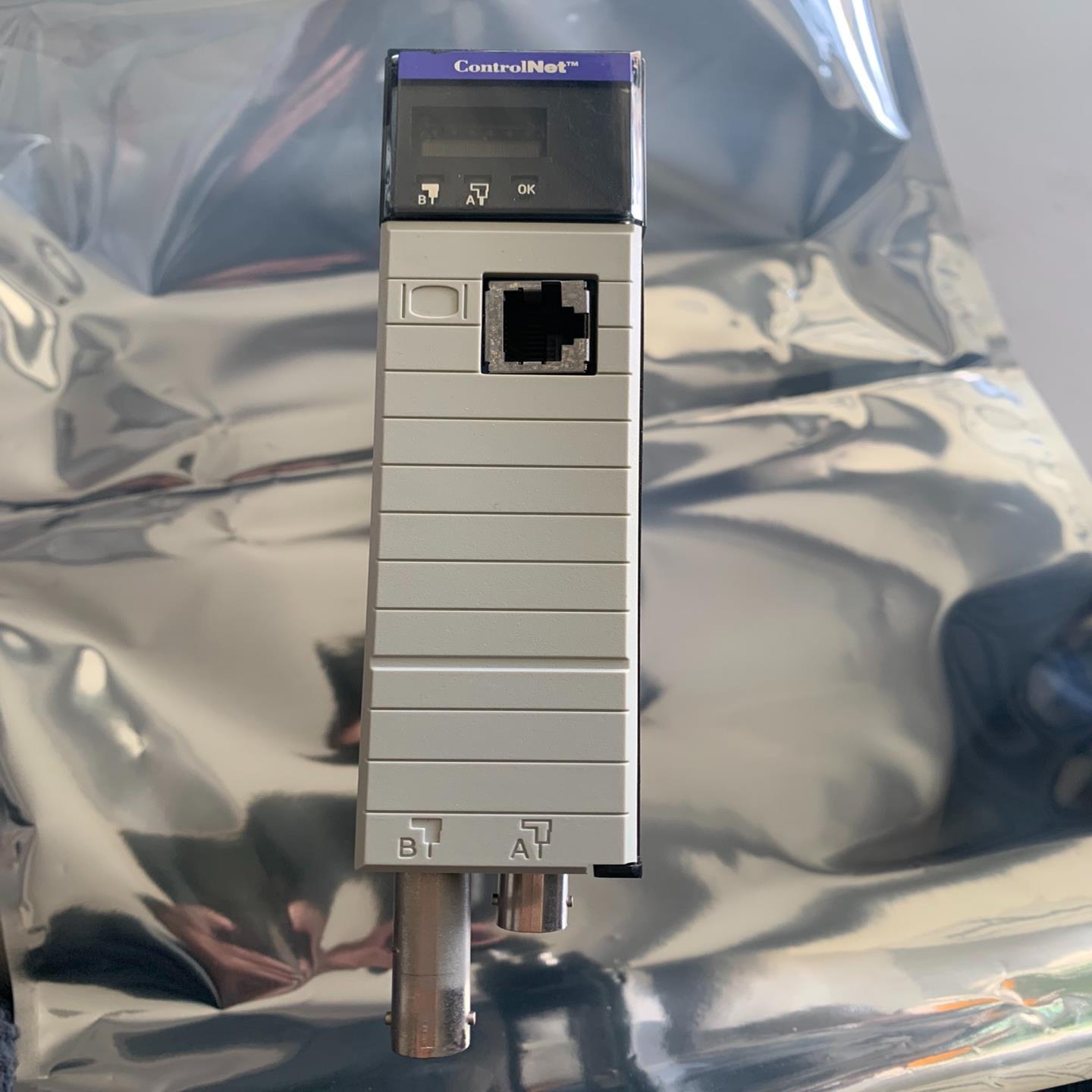 1756-CNBR/EAB罗克韦尔99新现货 PLC模块