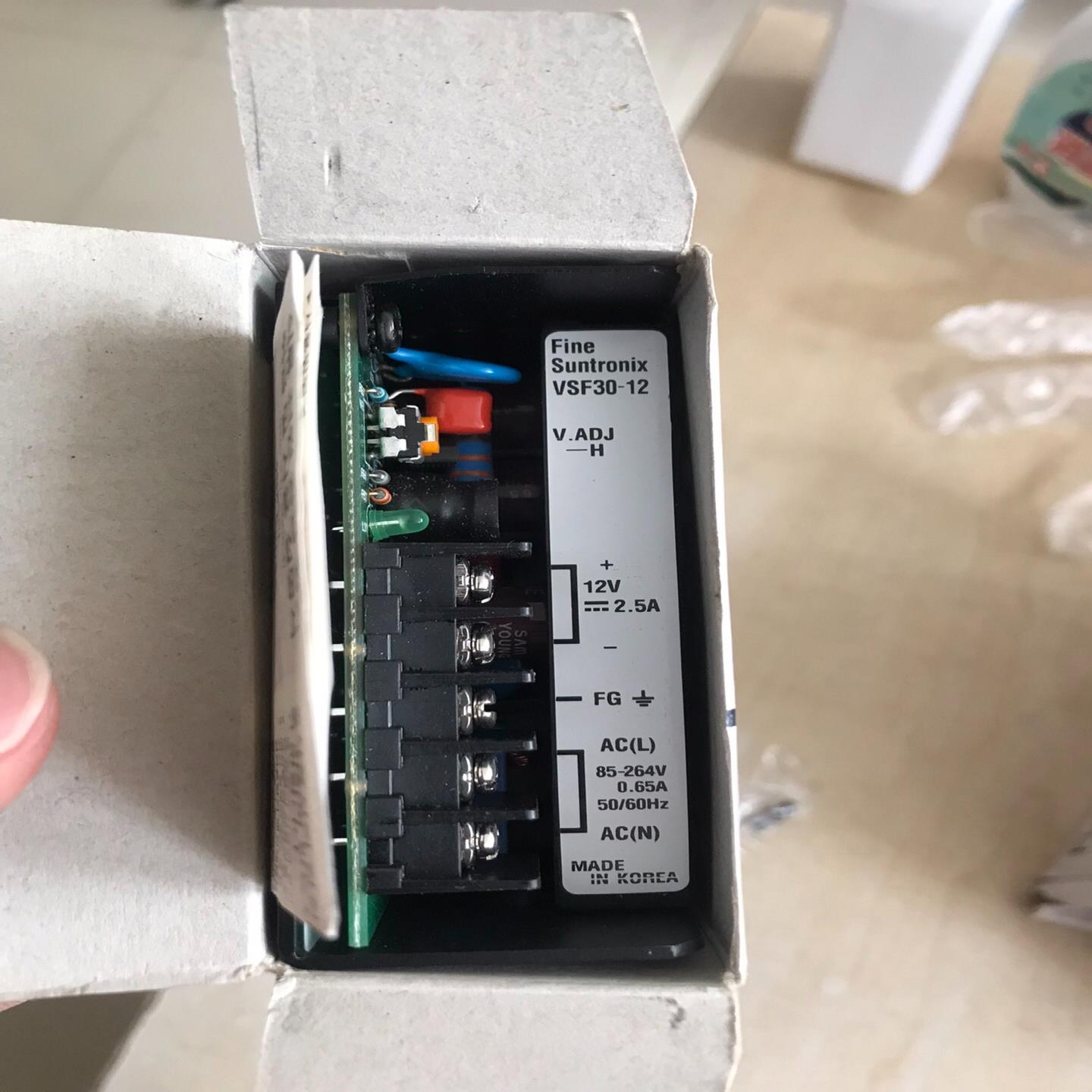 （设备配件）FINE SUNTRONIX华仁电源 VSF30-12