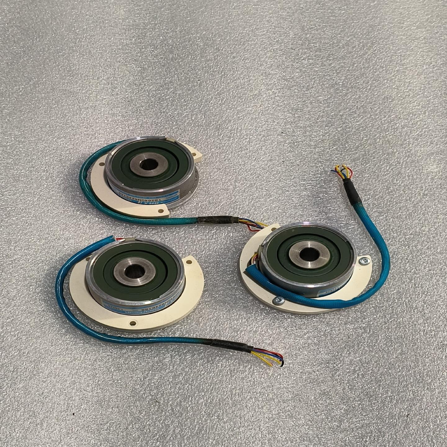 （设备配件）TS2640N624E156 拆机多摩川编码器 实物图功能包