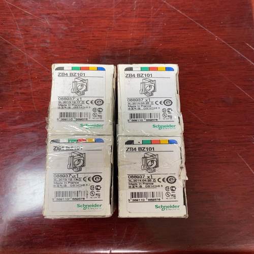 全新原装正品ZB4BZ101带触点按钮座全新原装