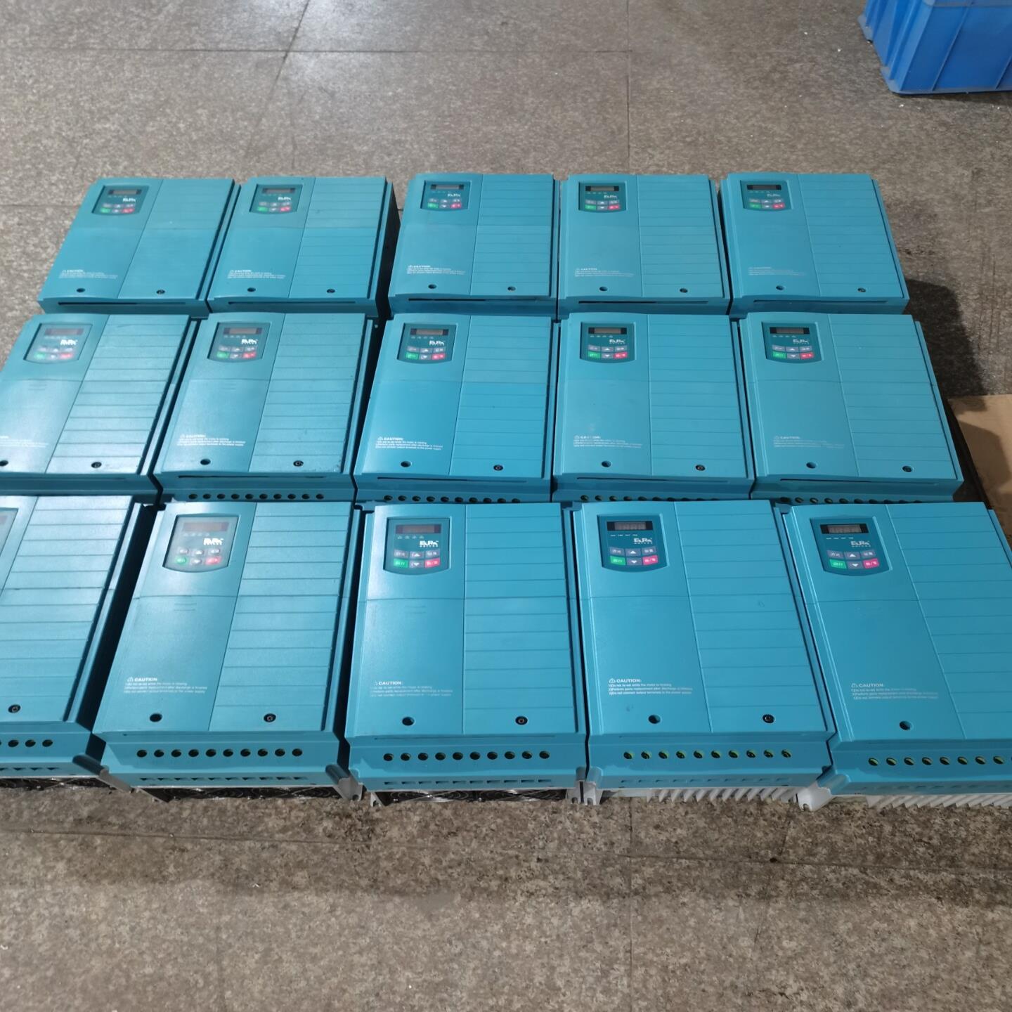 欧瑞E1000-0110T3*11KW7.5/5.5KW变频