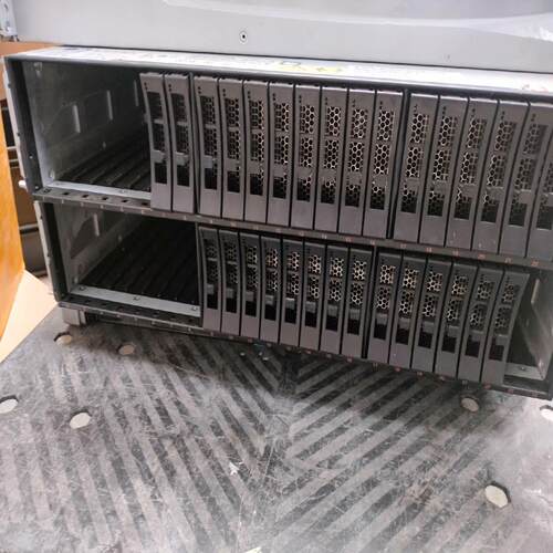IBM 00AR108 v3500/v3700控制器   双