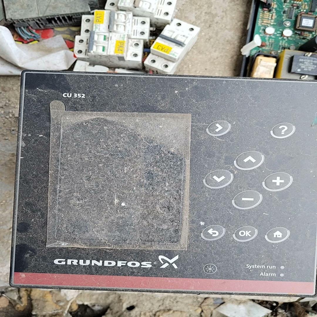 （设备配件）拆机格兰富水泵增压控制器显示屏，GRUND