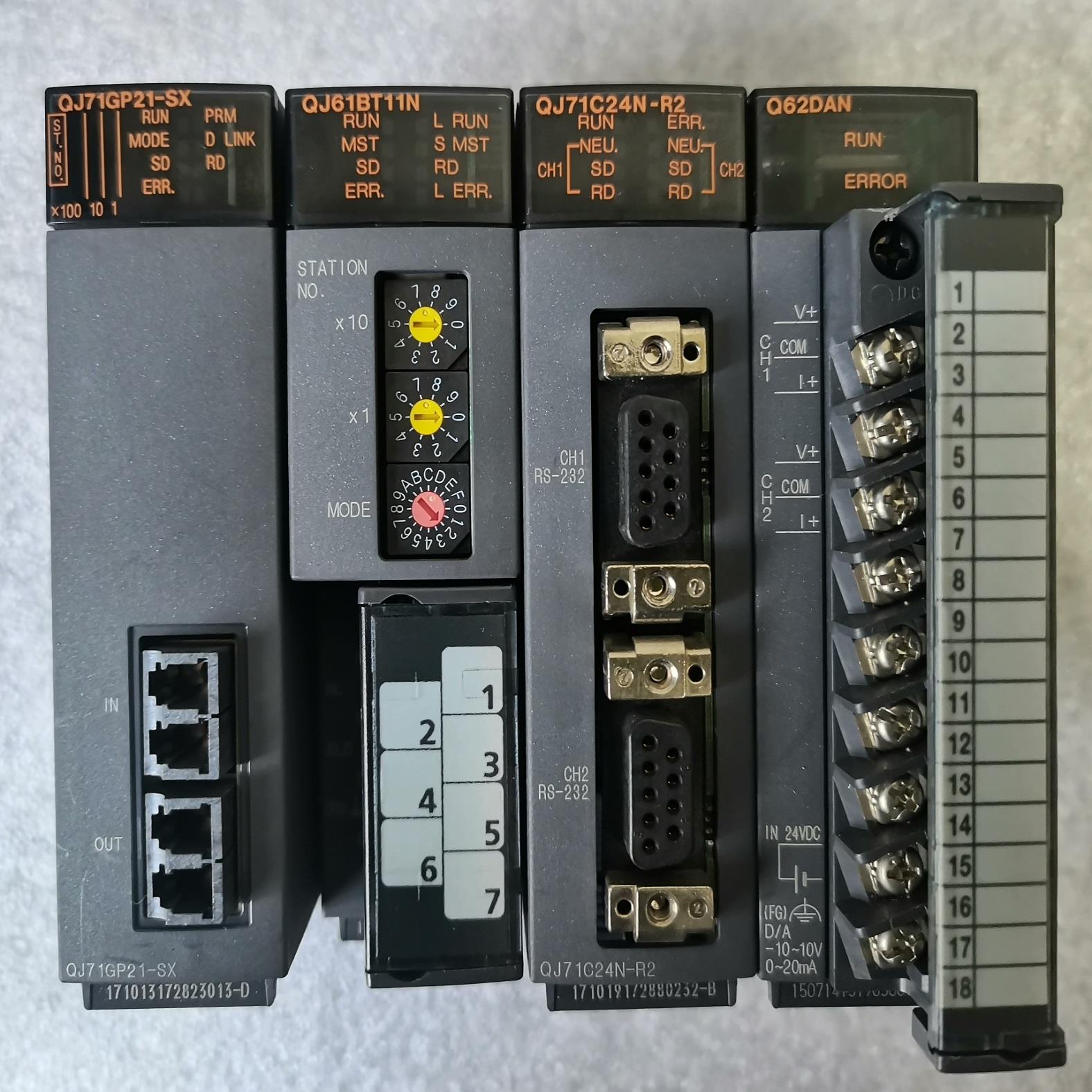 模块，QJ71C24N-R2，QJ71GP21-SX，Q