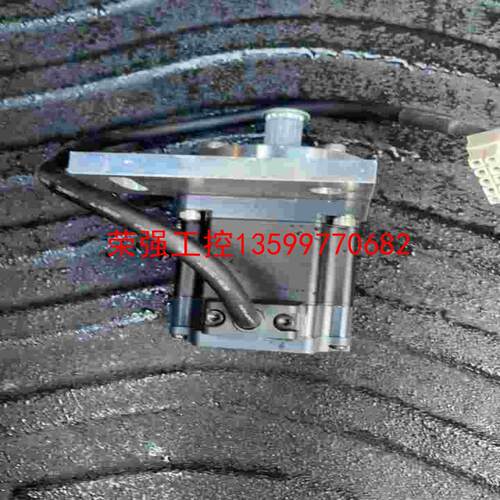 【荣强工控】东方电机B3001-D2ASCM电机一枚，转动顺畅，便宜卖