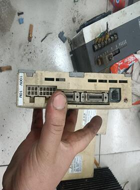 100W驱动器MSD1A121EA,东西如图好，配