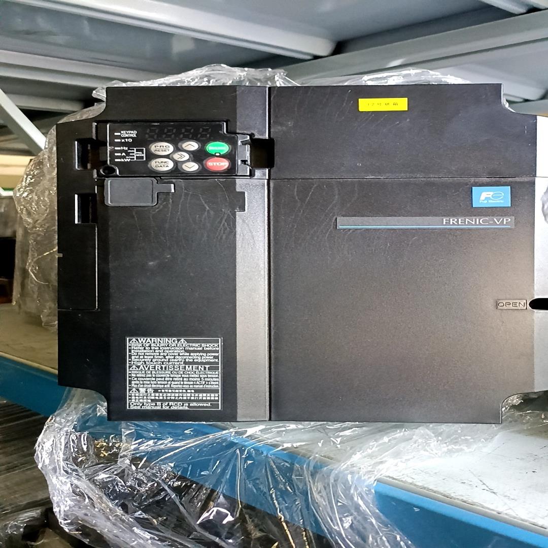 富士变频器FRN0037F2S-4C 原装成色实物1