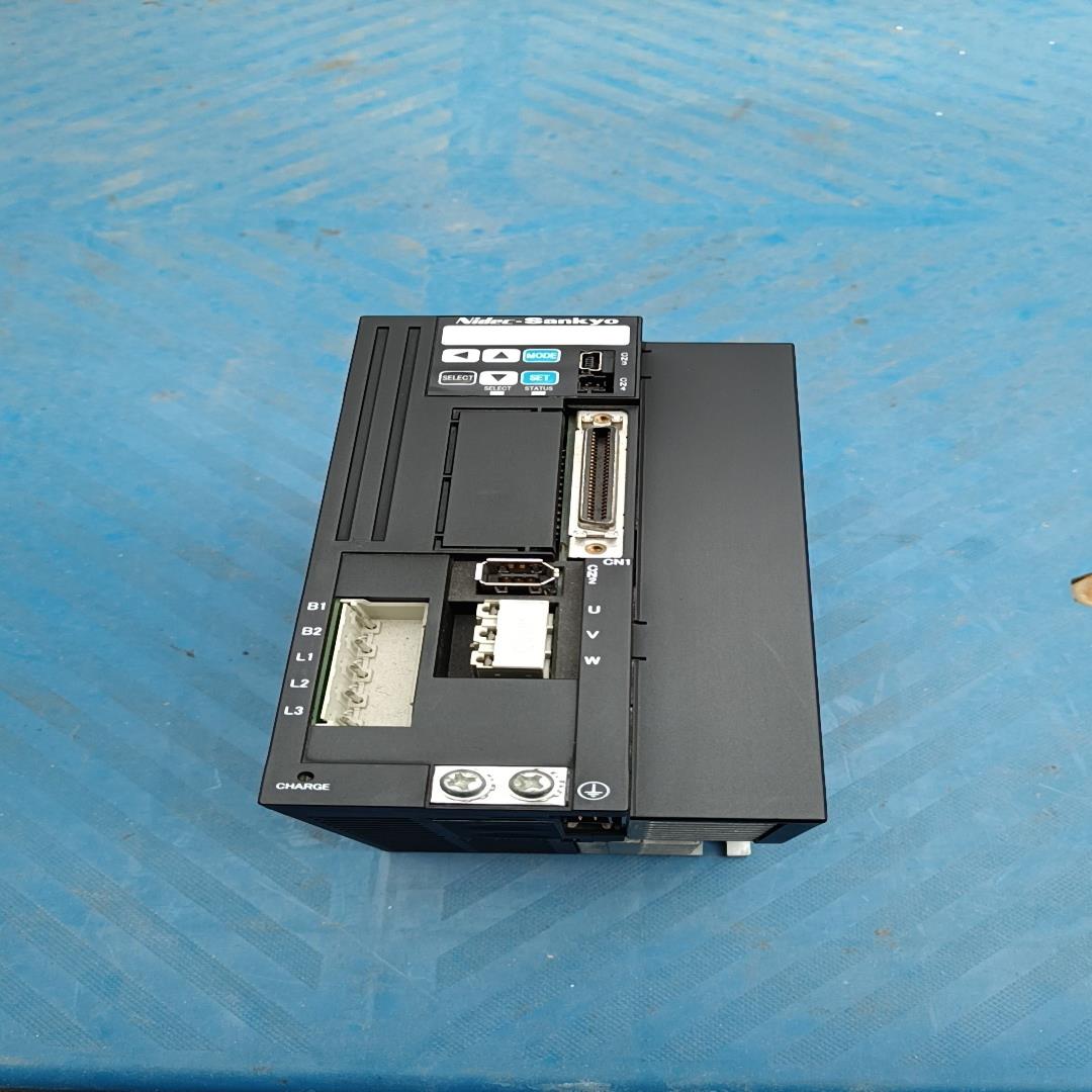 [德峰]三协DA24A11，1KW成色漂亮，功能正常，实物拍摄