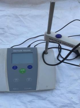 梅特勒实验室ph计  FE20 ，通电如图，片